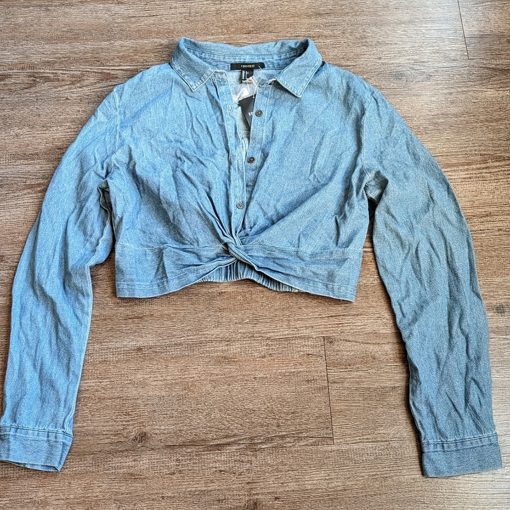 NEW , Denim LONG SLEEVE CROP  TOP, WITH BUTTONS